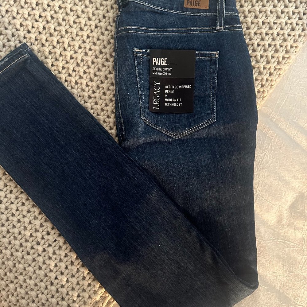 Paige Skyline Skinny Jeans